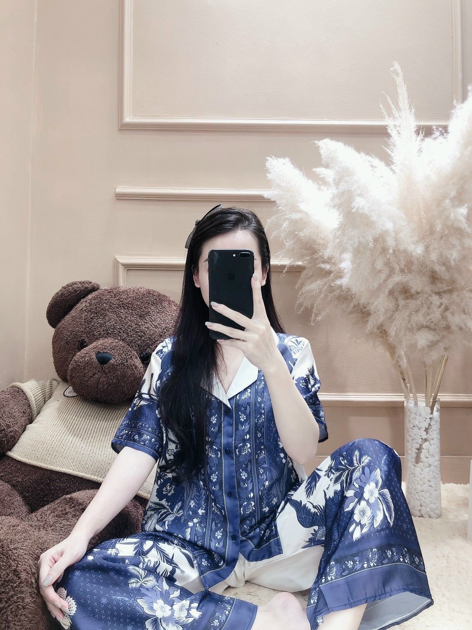 Bộ tay ngắn quần dài vải lụa mềm mịn