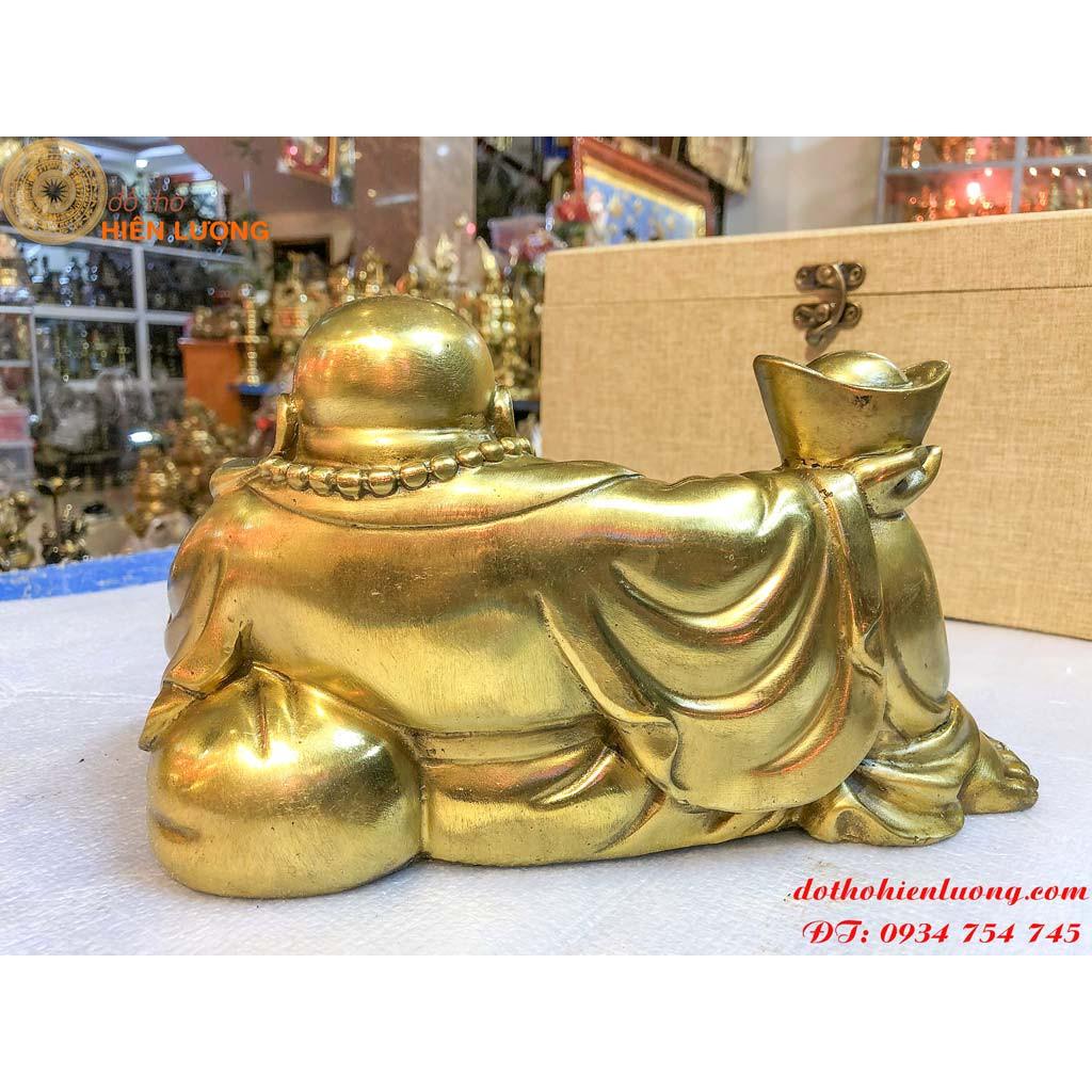 Tượng Di Lặc Nằm Ngả Cầm Thỏi Vàng Cỡ Trung
