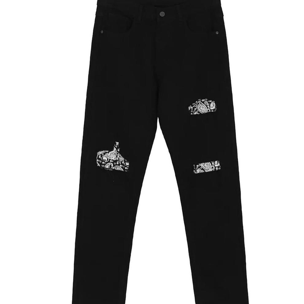 Quần jean nam rách gối họa tiết bandana,quần jean đen miuzi DT028