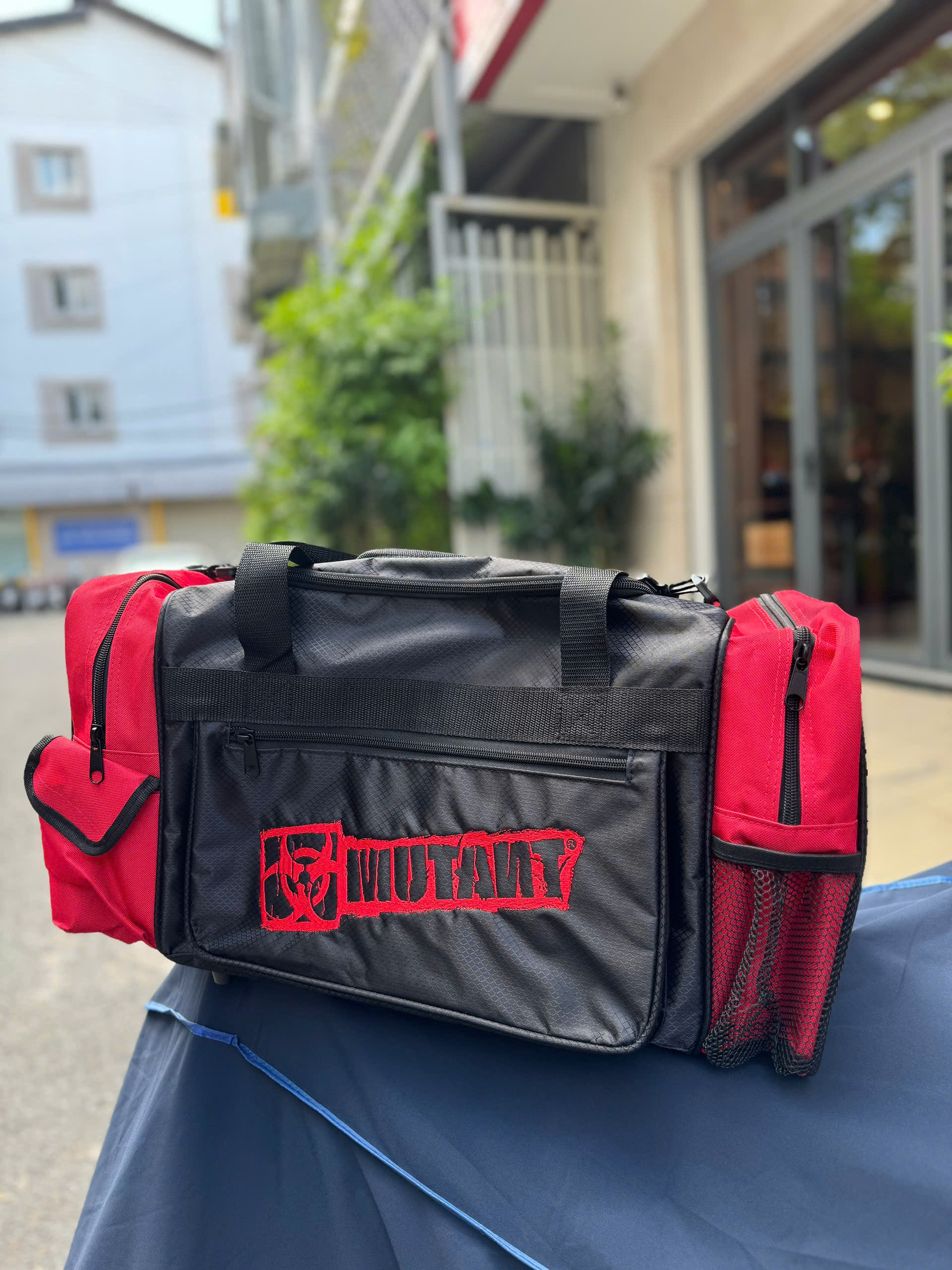 TÚI XÁCH THỂ THAO GYM BAG MUTANT