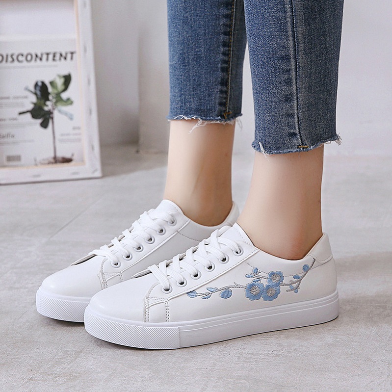 Giày Sneaker - Giày Thể Thao Nữ Màu Trắng Hoạt Tiết Hoa Anh Đào YF9528