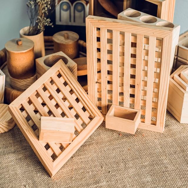 Giỏ hoa gỗ hình chữ nhật - Khung gỗ trang trí