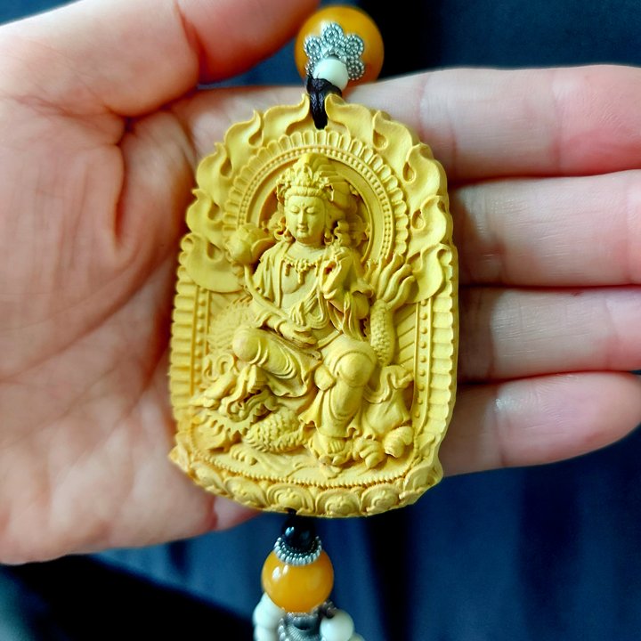 Dây treo xe ô tô, dây treo phong thủy tượng Phổ Hiền Bồ Tát bằng gỗ Hoàng Dương - Tuổi Thìn, tuổi tỵ - V160