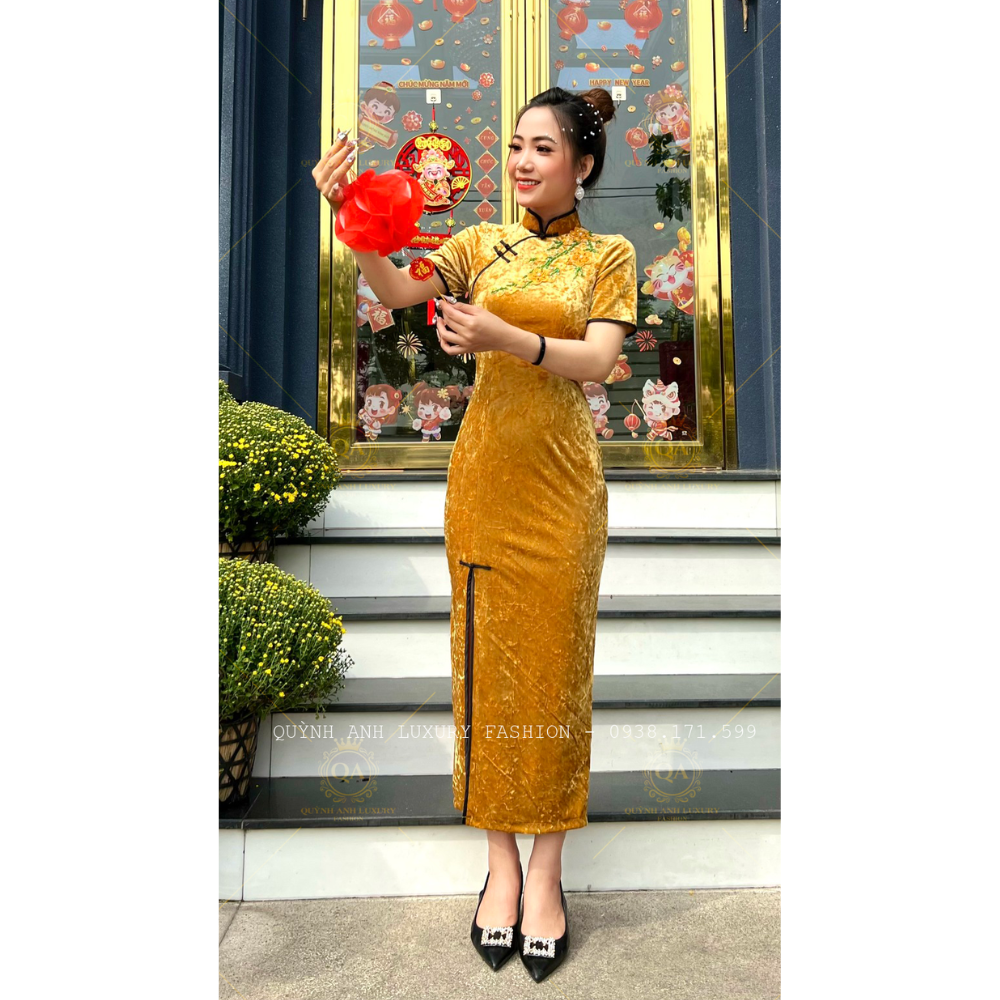 Đầm Sườn Xám Lụa Nhung Tuyết Vàng Trung Hoa Sang Trọng Nenito Dress