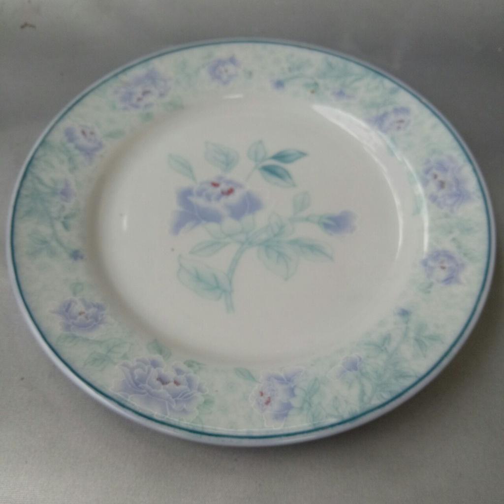 Đĩa sứ Hoa Hồng Xanh cao cấp