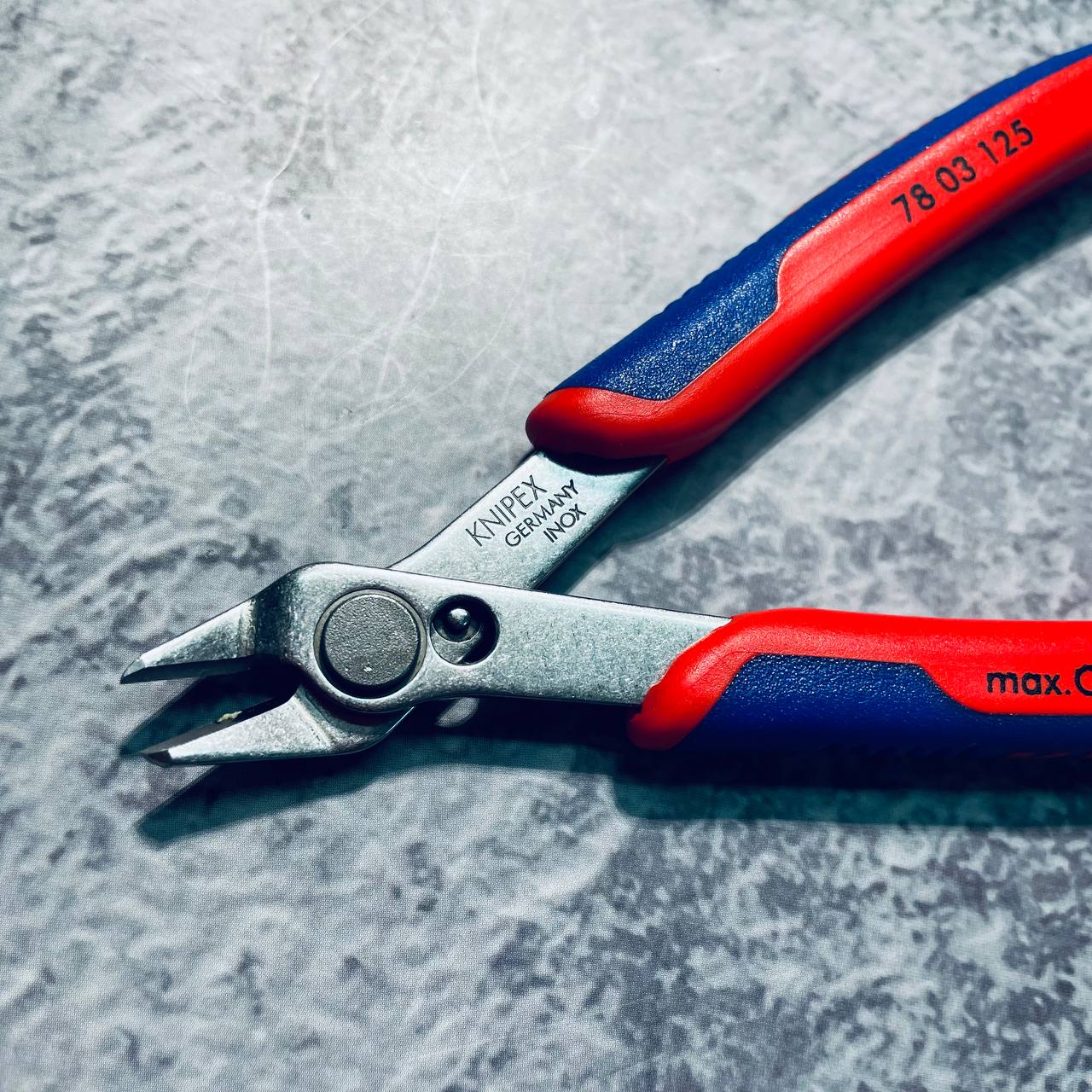 KỀM CẮT ĐIỆN TỬ KNIPEX SUPER KNIPS DÀI 125 MM 78 03 125