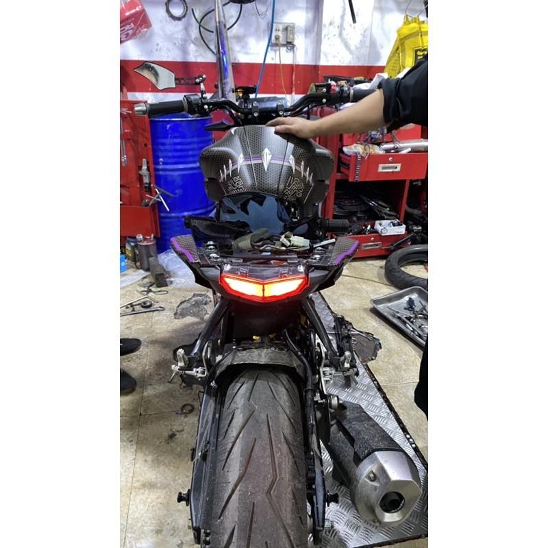 Đèn hậu tích hợp xi nhan GMA Lắp đặt cho yamaha MT15 - TFX150