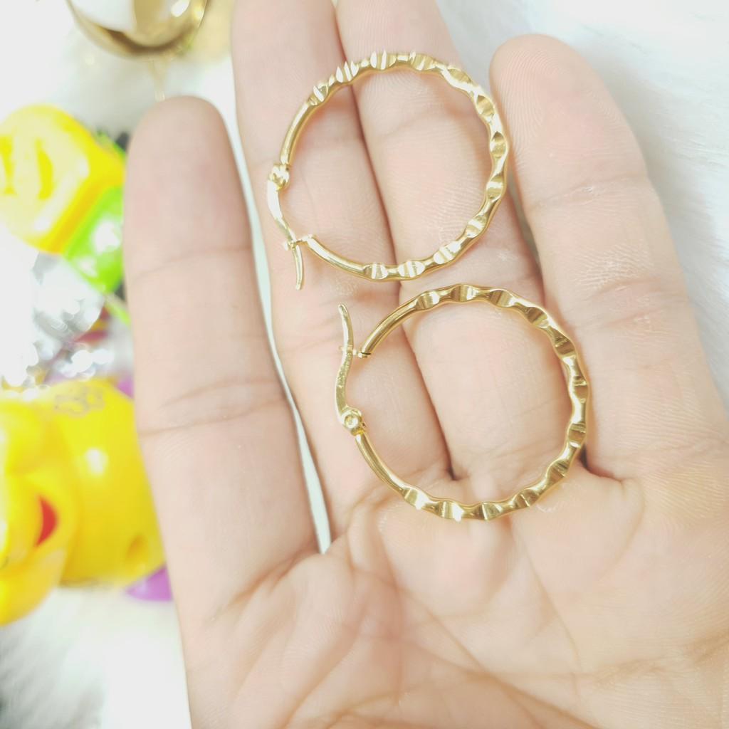 Khuyên Tai Tròn Kiểu Phay Titanium Cao Cấp- Dùng bền màu tắm rửa không đen