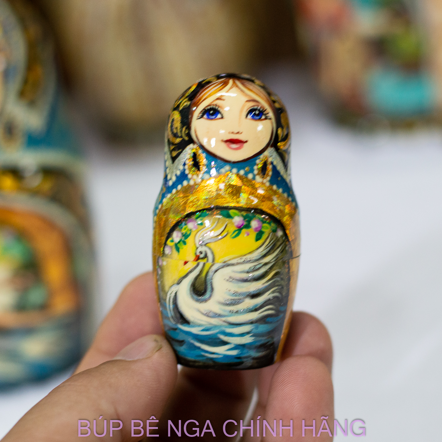 BỘ BÚP BÊ NGA MATRYOSHKA CAO CẤP 5 LỚP 18CM HOA VĂN "VỞ BALE HỒ THIÊN NGA" RẤT ĐẸP VÀ SANG TRỌNG