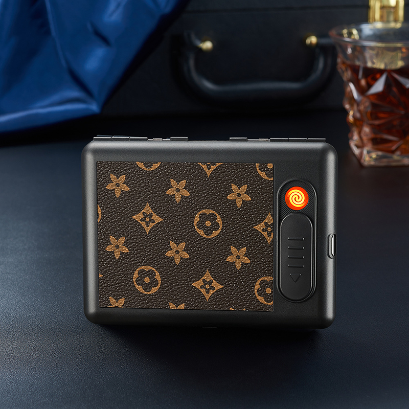 Bật Lửa Điện Kiêm Hộp Đựng Thuốc Kẹp 20Đ Hoa Văn M4 - Sạc Điện