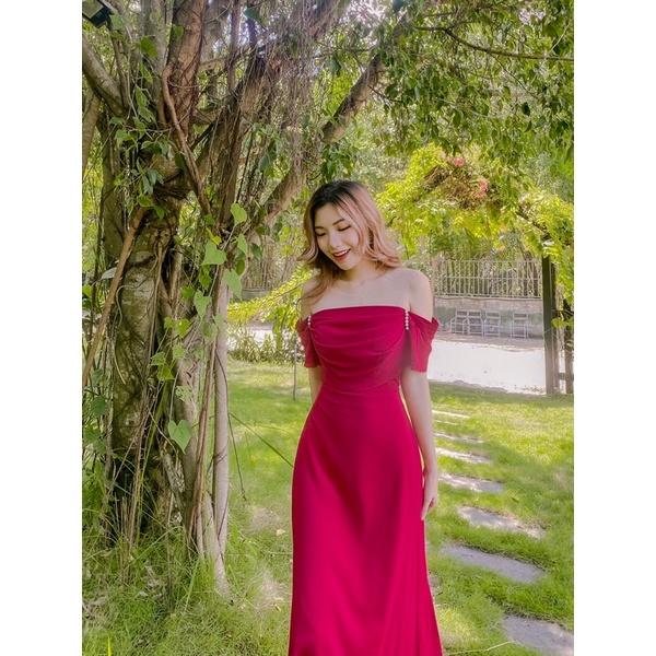 Sandra Dress | Đầm trễ vai xếp ly phối ngọc Story.clothes thời trang nữ