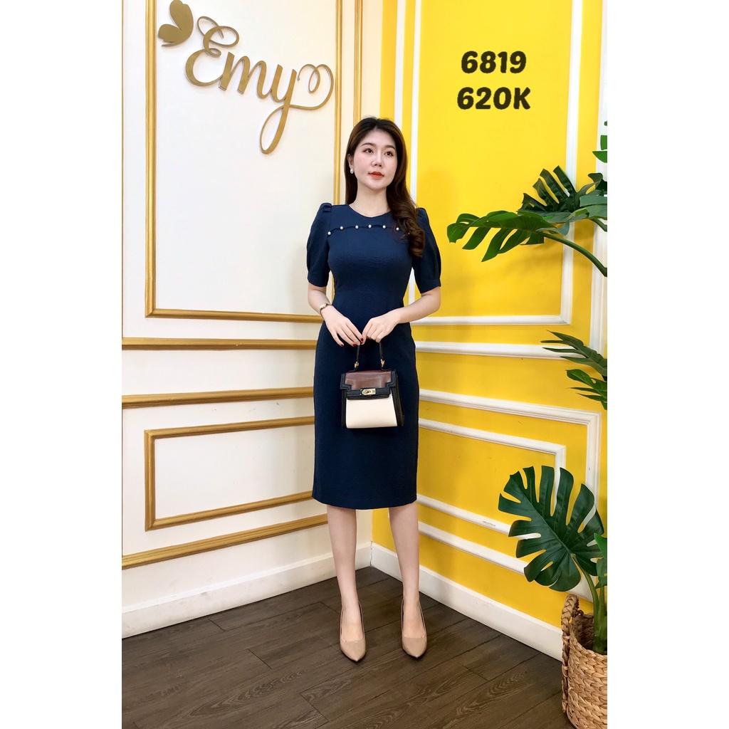 Đầm EMY EM6819 Body Cổ Tròn Phối Hạt