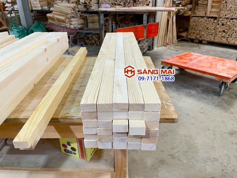 Thanh gỗ thông 2cm x 3cm x dài 80cm + láng mịn 4 mặt