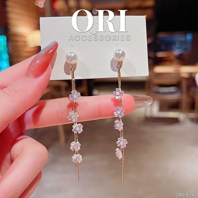 Bông tai nữ dáng dài Roxana thời trang độc đáo ORI ACCESSORIES B381