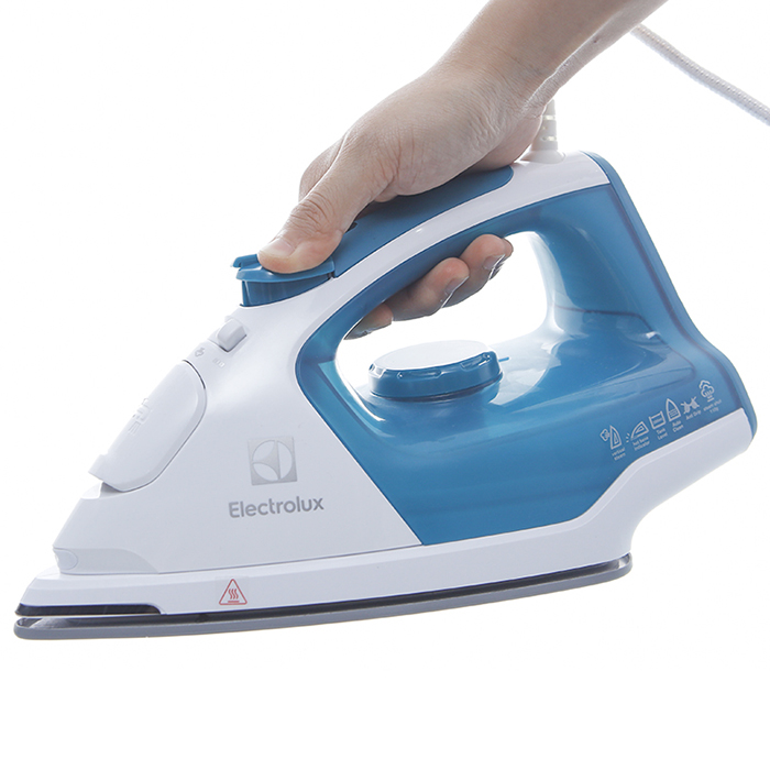 Bàn Ủi Electrolux ESI5126 - Xanh Trắng - Hàng chính hãng