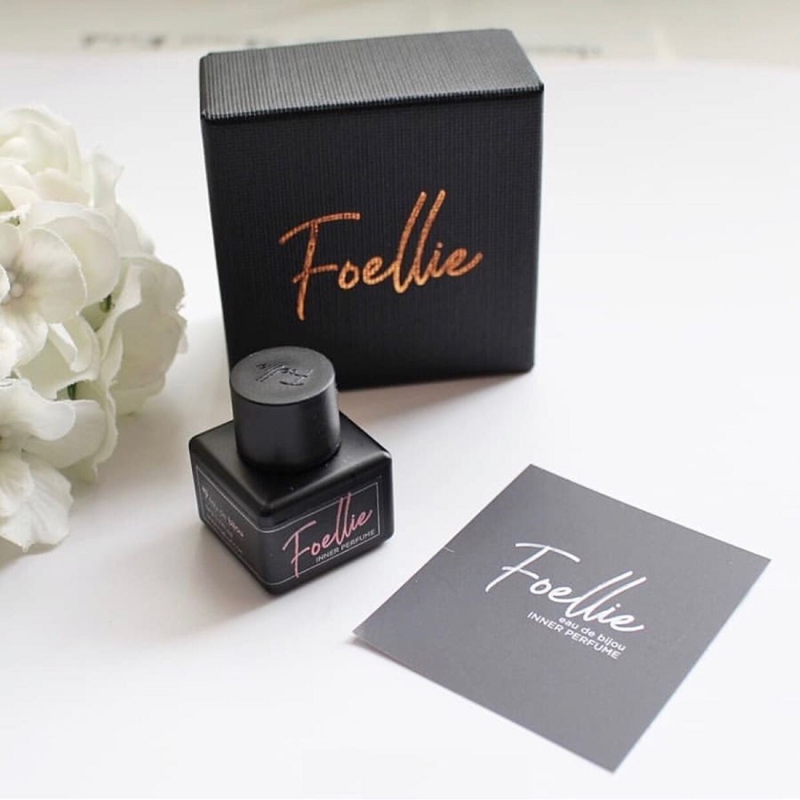 Nước hoa vùng kín Foellie Eau De Innerb Perfume Hàn Quốc 5ml + Tặng kèm 1 mặt nạ sủi bọt Su:m 37 Đen