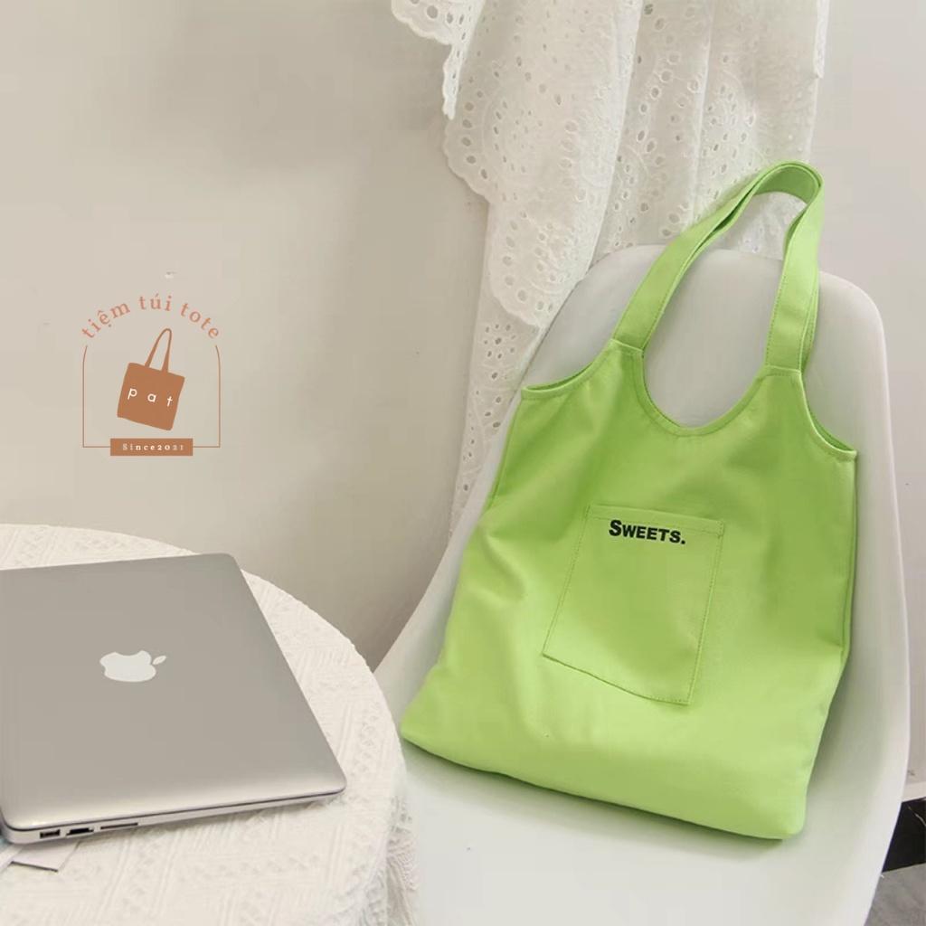 Túi đeo vai vải canvas in chữ SWEETS. đựng vừa laptop 14 inch có nút bấm và túi ngoài TP19 | tiemtuitotebypat