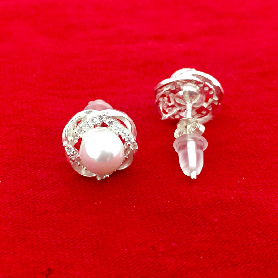 Khuyên tai nụ ngọc size 4ly chất liệu bạc ta đính đá cao cấp Bạc Quang Thản - QTBT109A