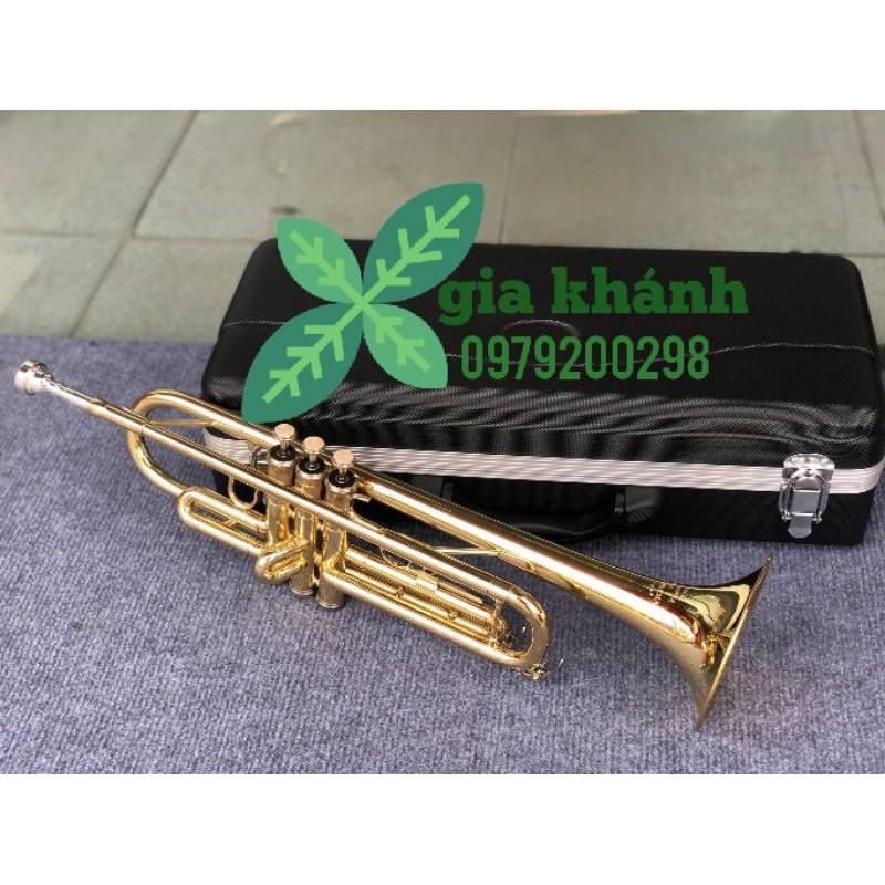 kèn trumpet yamaha màu vàng