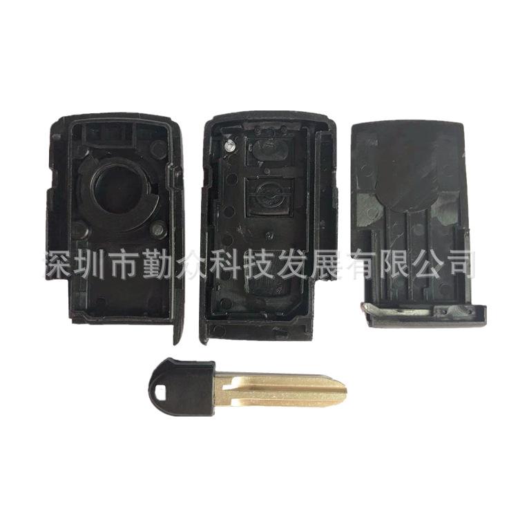 Kiểu dáng mới nhất phù hợp với vỏ chìa khóa xe Toyota Prius Vỏ điều khiển từ xa thông minh 3 nút có chìa khóa nhỏ
