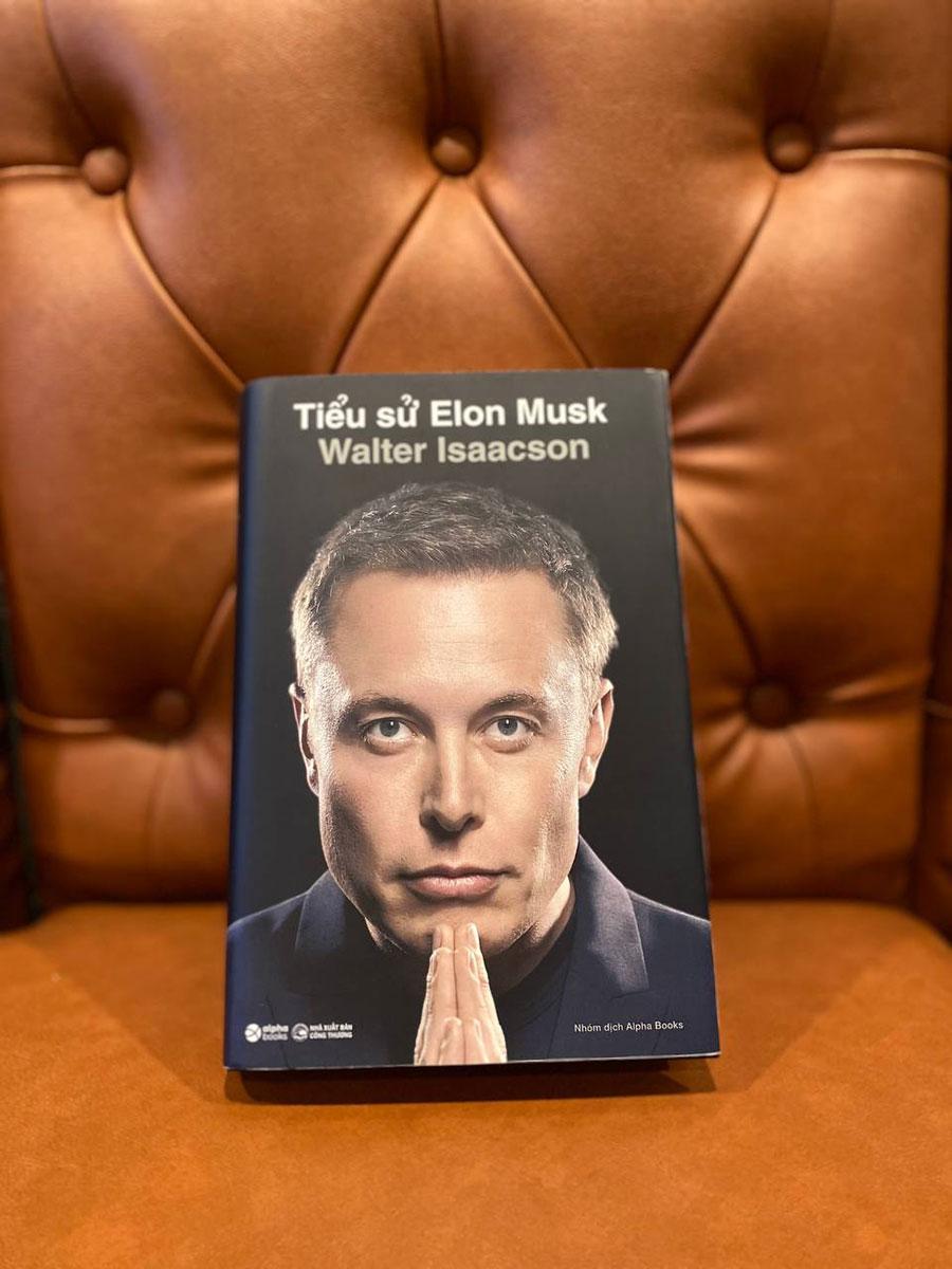 Tiểu Sử Elon Musk - Bìa Cứng