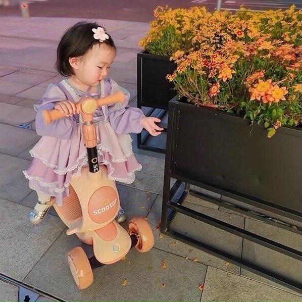Xe trượt, chòi chân, bập bênh Scooter đa năng cho bé thêm năng động