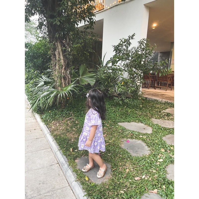 Váy cúc tím tay ngắn Lennco