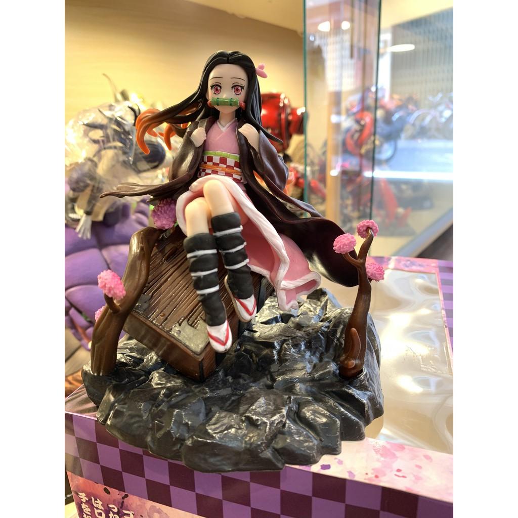 Mô hình Figure Kimetsu no Yaiba - Demon Slayer Kamado Nezuko ngồi hộp gỗ đẹp 20cm