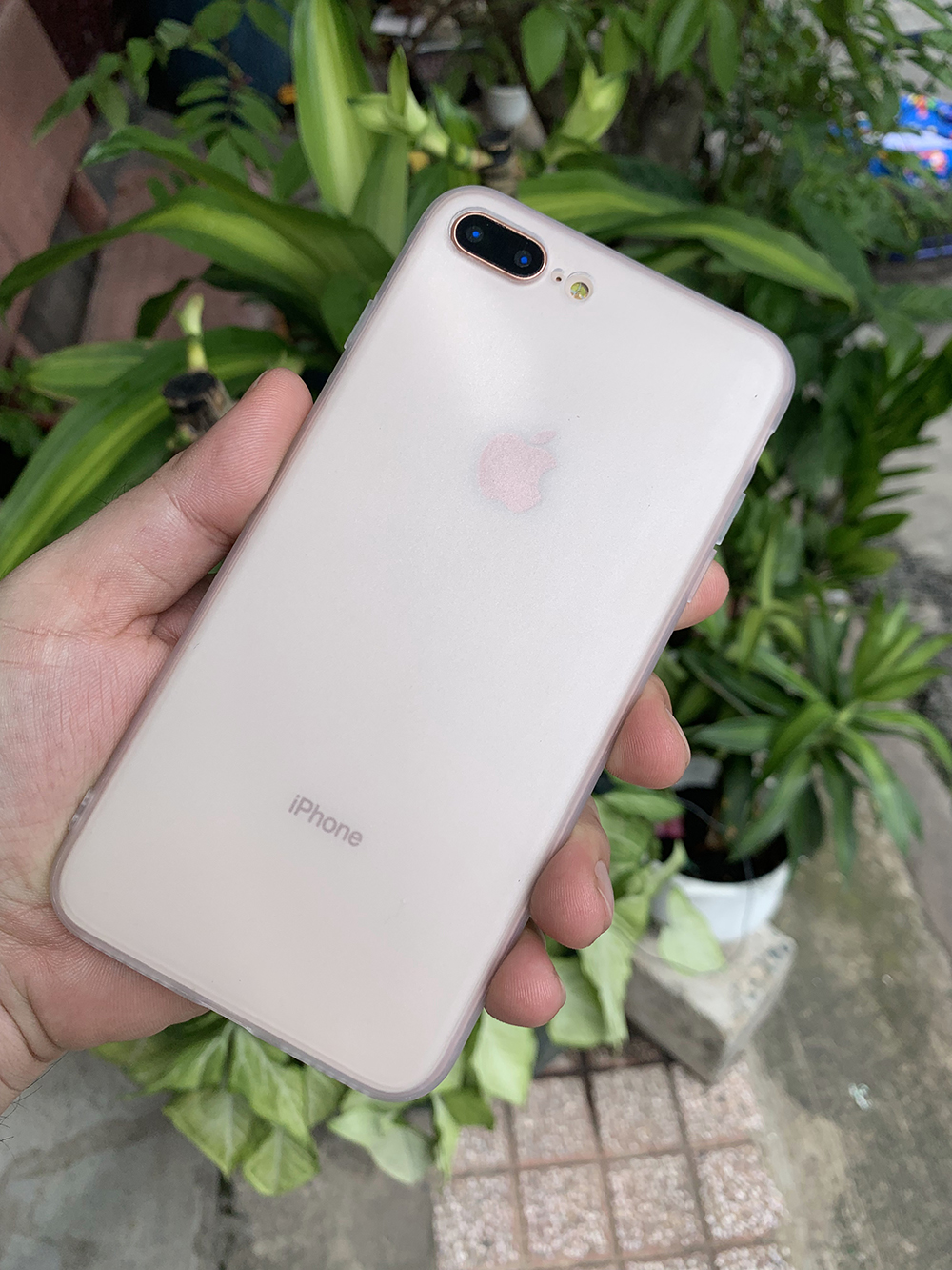 Ốp lưng viền dẻo trắng sần nhám cao cấp dành cho iPhone 7 Plus vs iPhone 8 Plus