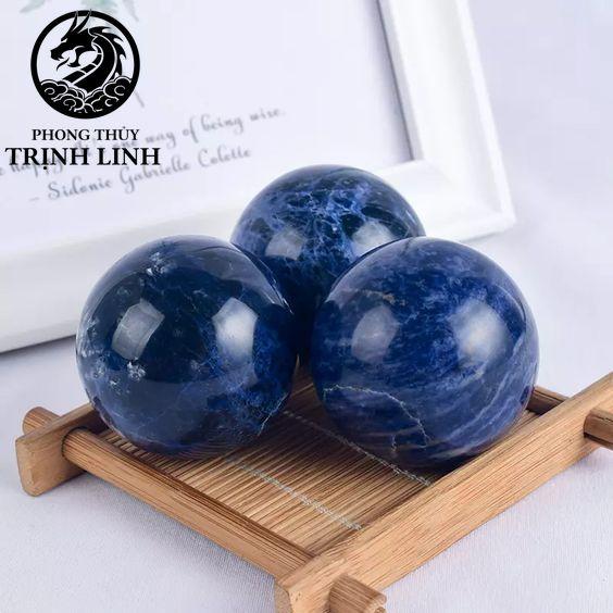 Cầu Sodalite thanh tẩy Tarot, Reiki, thiền định, phong thủy (KHÔNG KÈM ĐẾ)