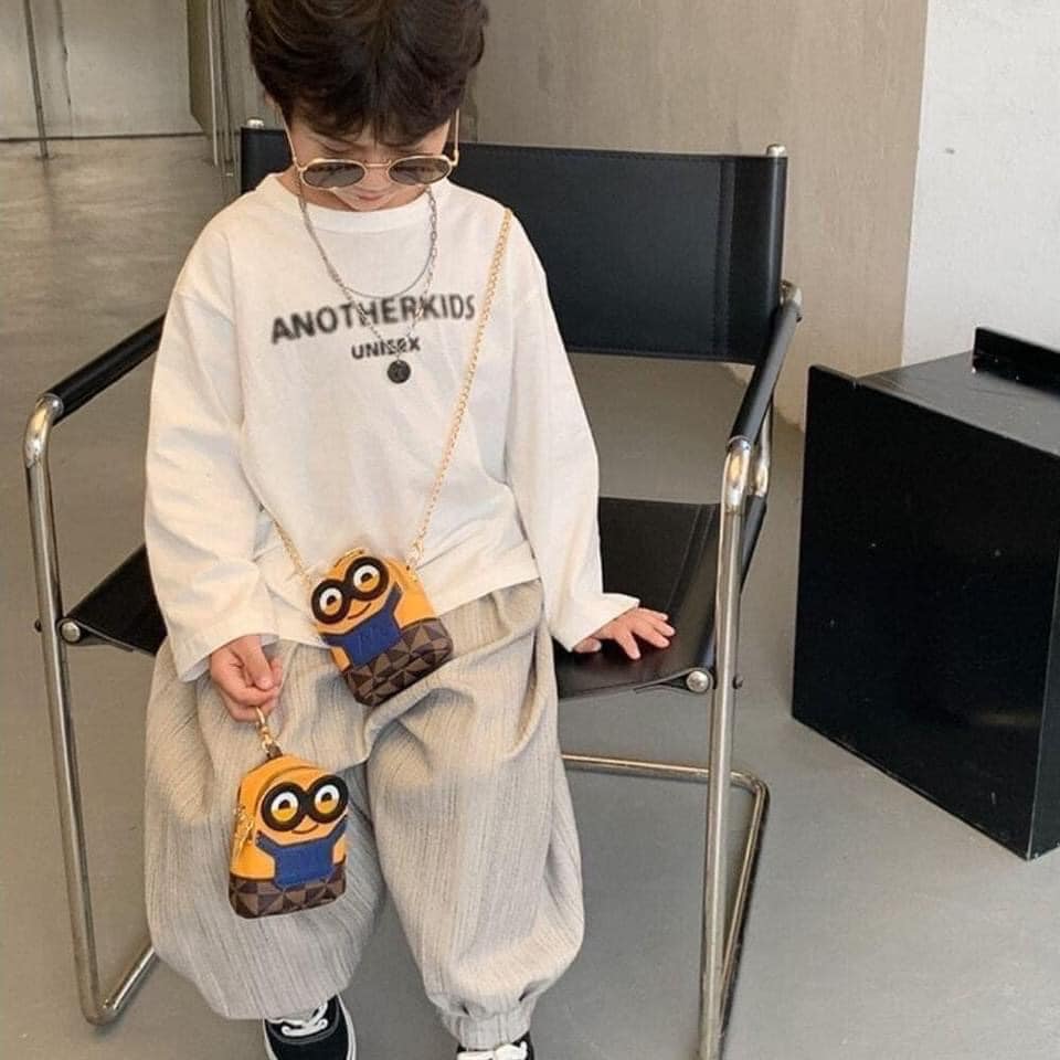 Túi Đeo Chéo Mini Hình Minion Dễ Thương