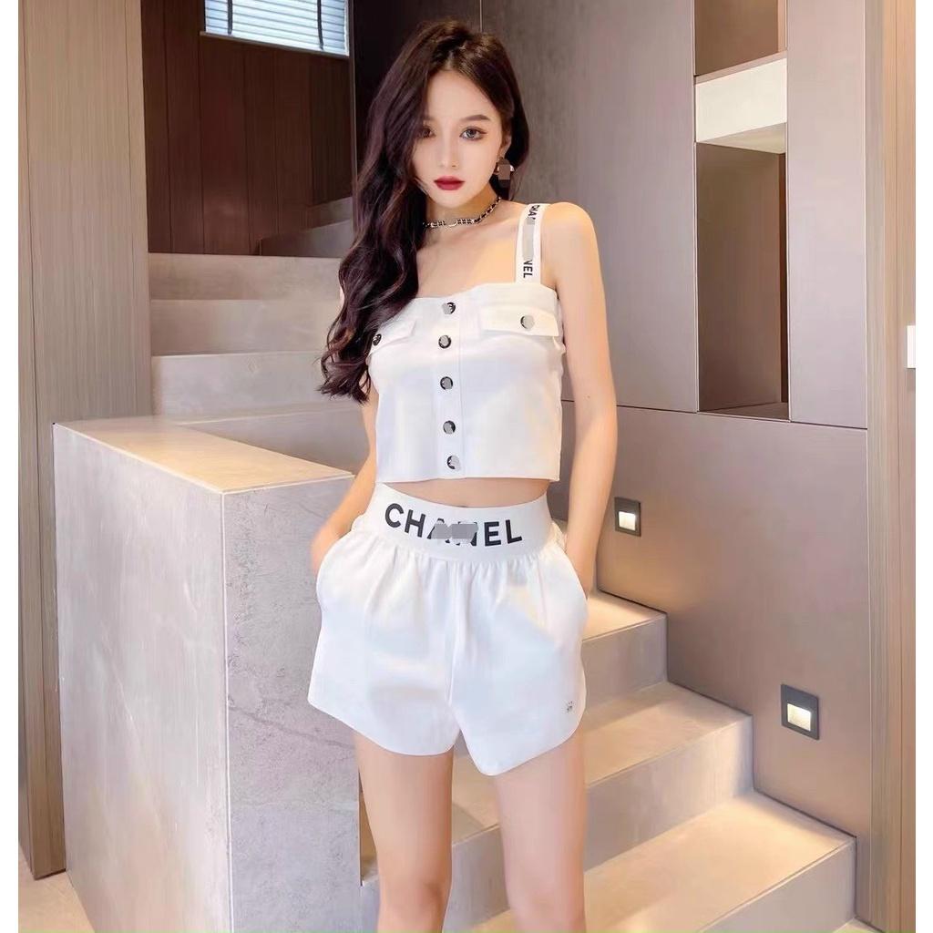 Áo len 2 dây C.N croptop khuy túi