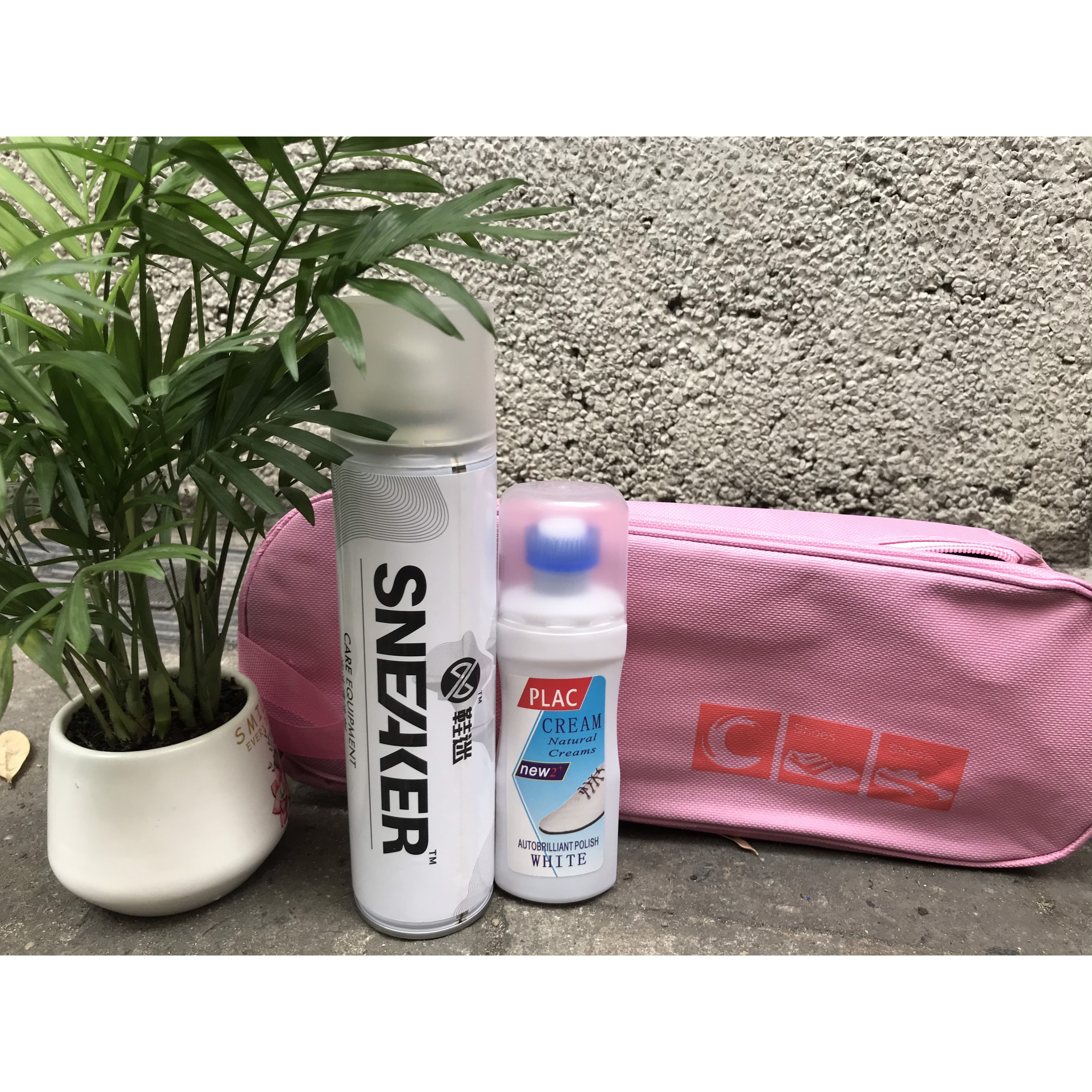 Chai xịt làm sạch giày dép sneaker + Chai tẩy trắng giày Plac + Túi đựng giày xinh xắn tiện lợi size lớn