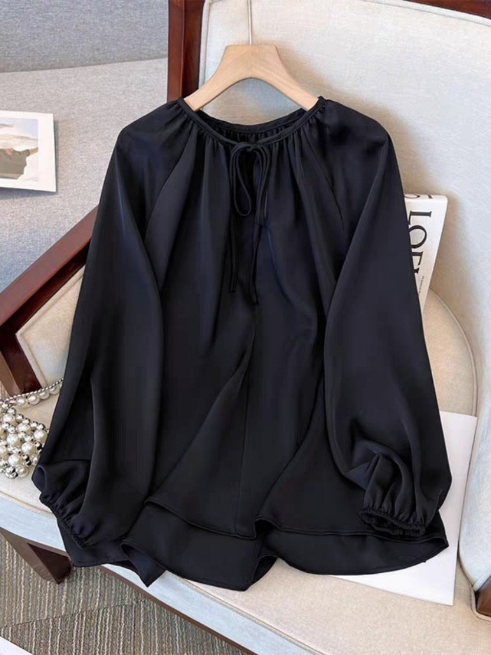 Sét bộ đồ bầu công sở dịu dàng cá tính chất liệu silk lụa siêu mềm mại , siêu mát 0419-012