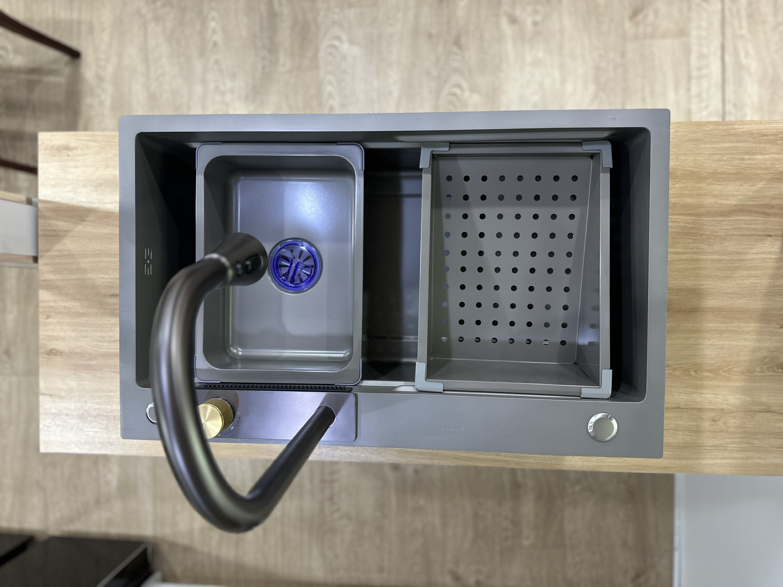 CHẬU RỬA INOX KAFF KF-UM7546B. Hàng Chính Hãng