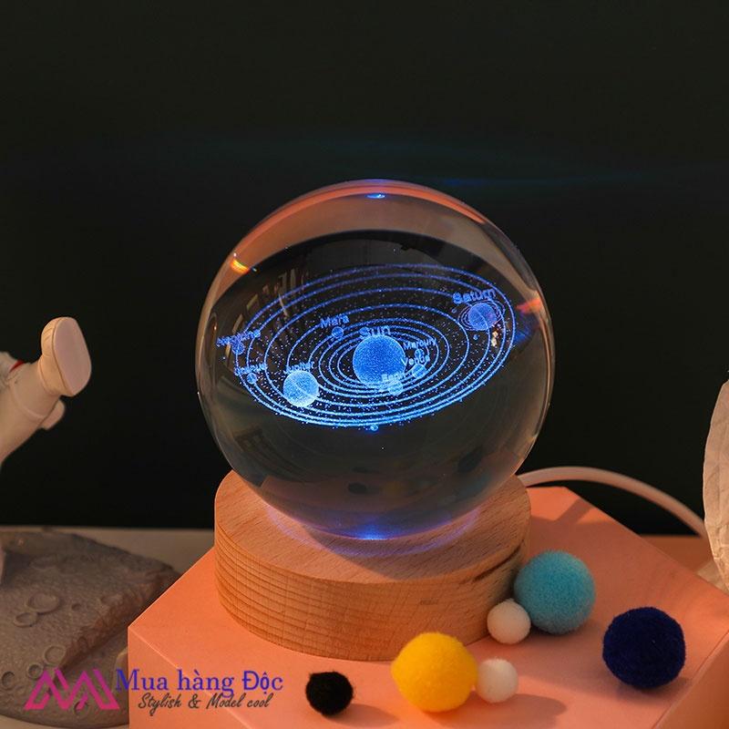 Bộ Quà Tặng Quả Cầu Pha Lê 3D LED CÔ GÁI MẶT TRĂNG 6CM
