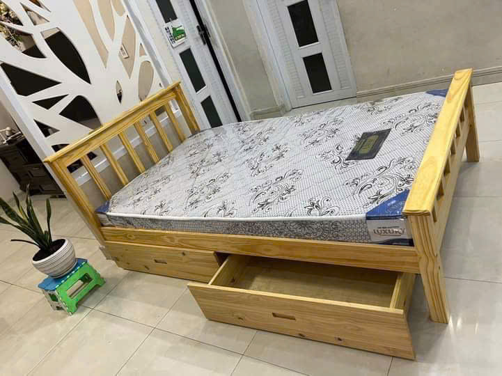 Giường ngủ trẻ em gỗ thông Tundo KT 1m2 x 2m