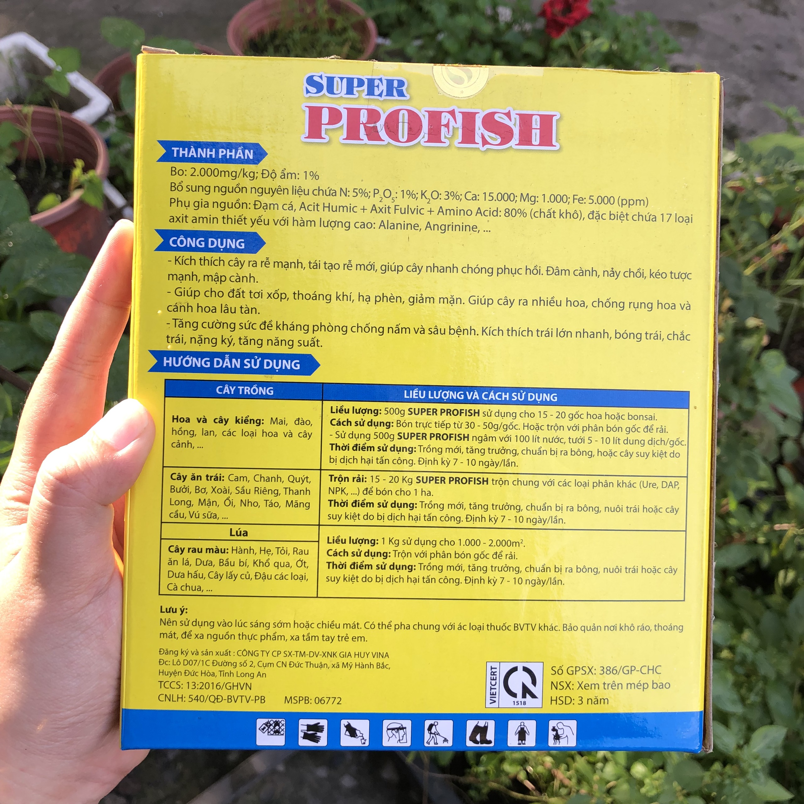 PHÂN ĐẠM CÁ VIÊN SUPER PROFISH HỮU CƠ ĐẬM ĐẶC HÒA TAN - SIÊU HUMIC - GÓI 1KG