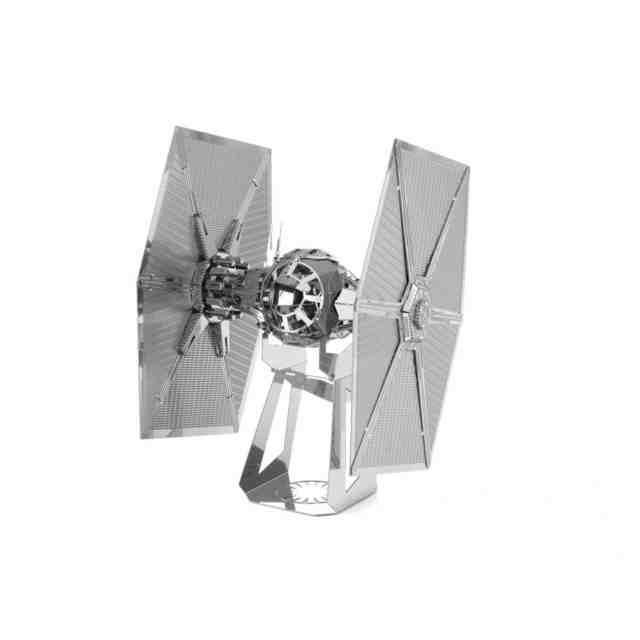 Mô Hình Lắp Ráp 3d Phi Thuyền Tie Fighter