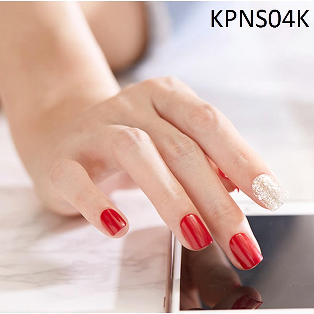 Bộ 30 Móng Tay Gel Tự Dán Press &amp; Go Kiss New York Nail Box - Holiday Red (KPNS04K)