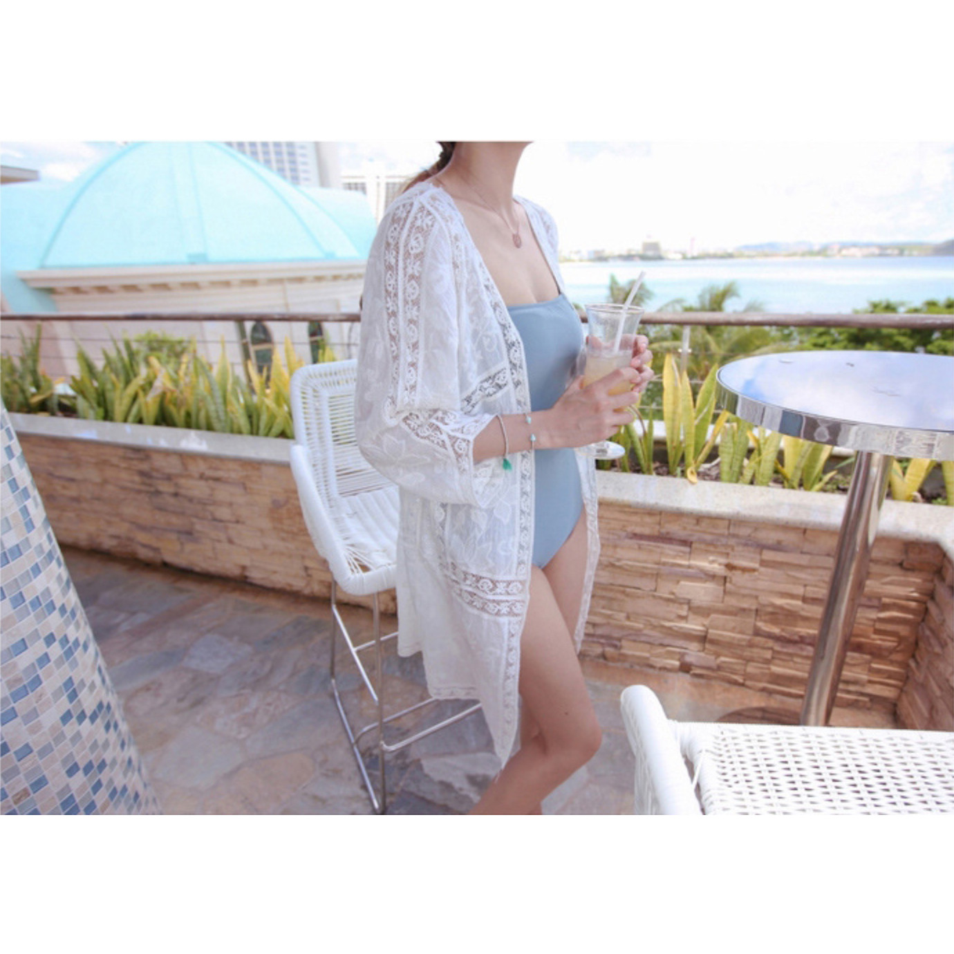Áo ren lưới đi biển choàng khoác ngoài bikini màu trắng dáng dài tiểu thư phong cách Hàn hot trend - A03