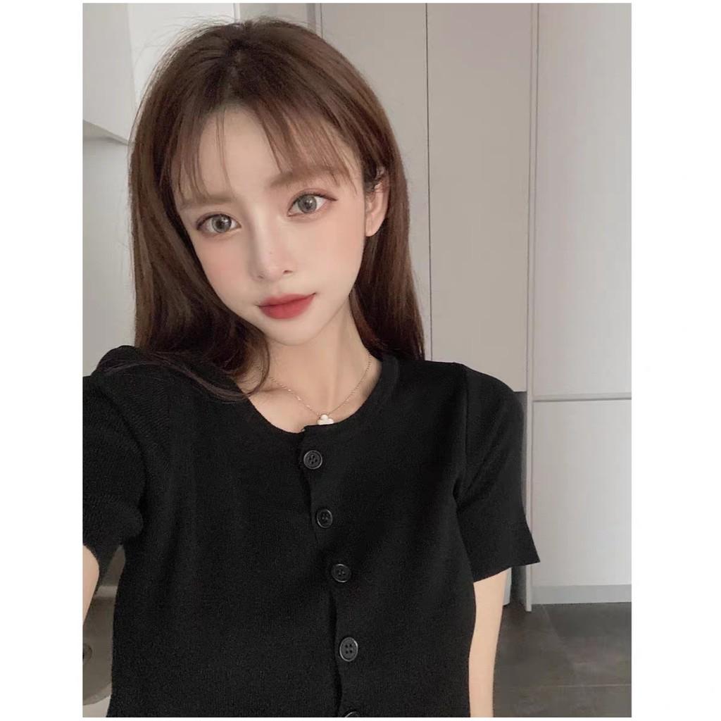 Áo Croptop Cổ Tim UMI Tay Ngắn Phối Nút Ulzzang (3 Màu) - D11