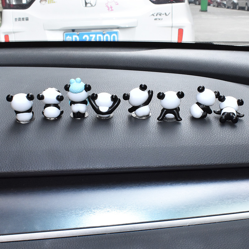 Hình ảnh Decor gấu trúc dễ thương trang trí taplo ô tô, phụ kiện xe hơi sáng tạo, đồ chơi ô tô hoặc để bàn làm việc 