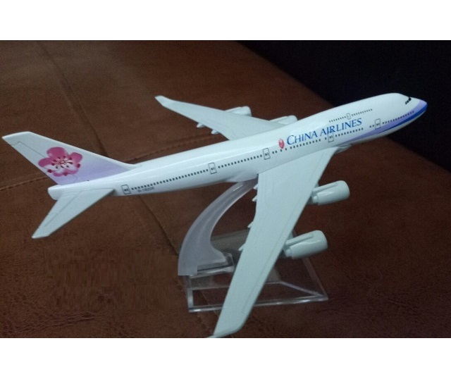 Mô hình máy bay tĩnh B747 China Airlines 16cm