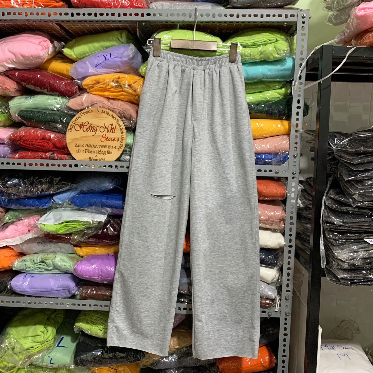 Quần Ống Rộng Rách Gối Lưng Thun Culottes Ulzzang Unisex - MM