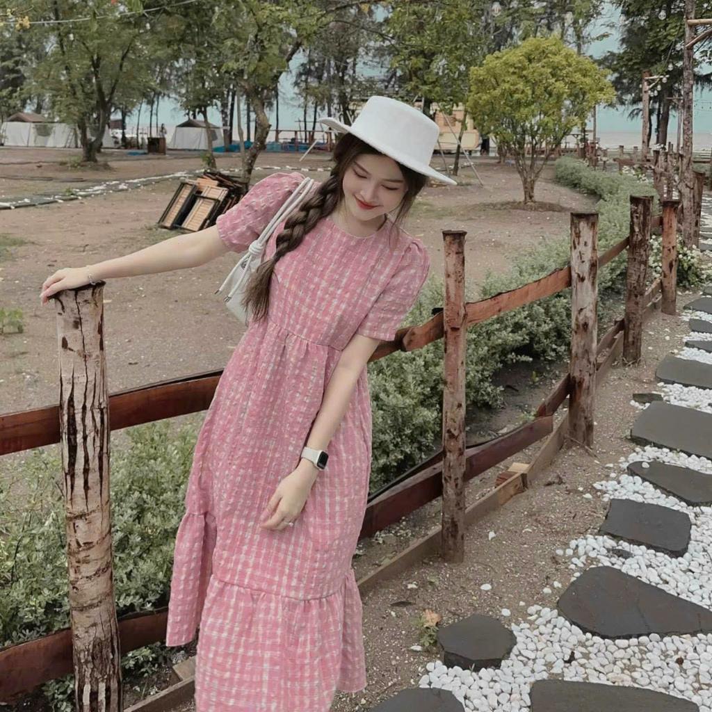 Đầm suông xốp caro cổ tròn đuôi cá siêu xinh