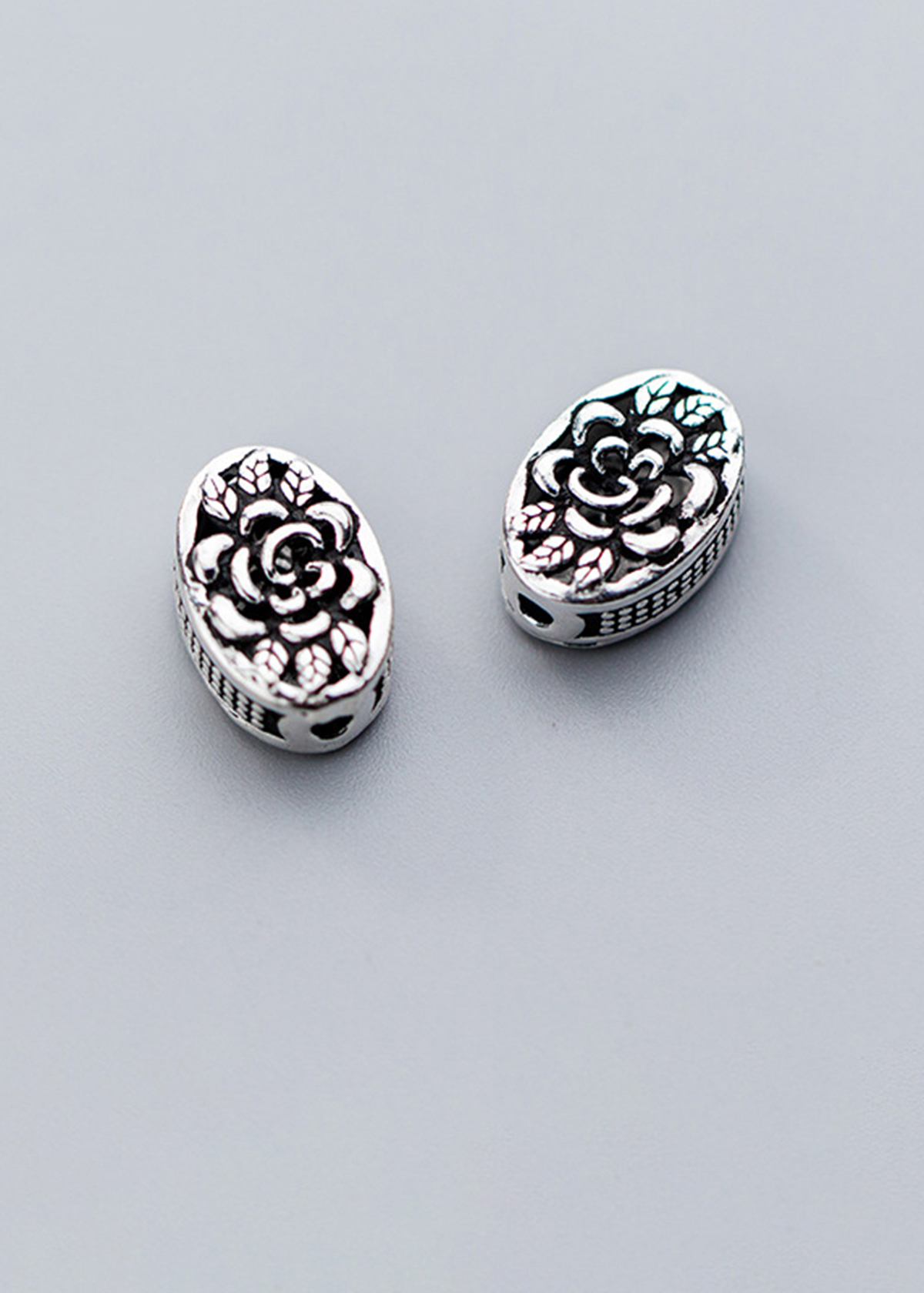 Charm bạc hình trái xoan xỏ ngang - Ngọc Quý Gemstones