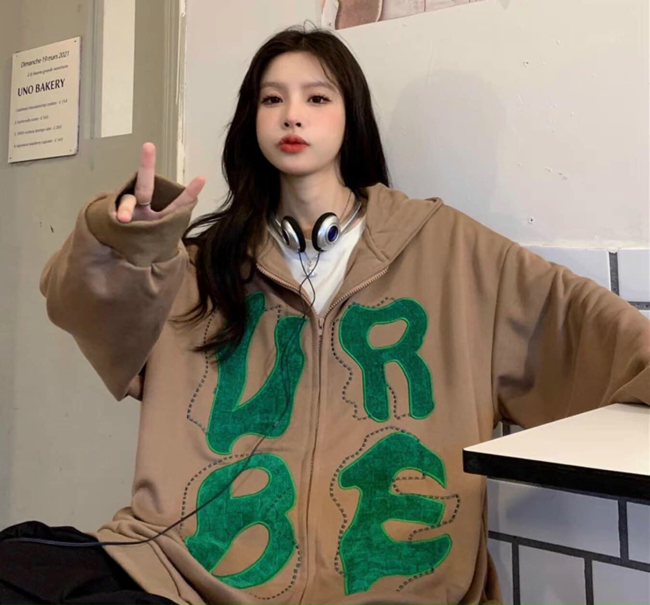 Áo Khoác Nỉ Hoodies, Áo Khoác Nam Nữ In URBE Chữ Lớn Cực Đẹp From Rộng Mẫu Mới Siêu Xịn, áo khoác nỉ cặp đôi in chữ UBRE tay phồng zip basic unisex phong cách ulzzang đi phố