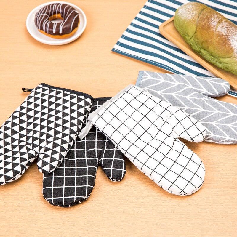 1Pc Cotton Oven Gloves Heatproof Mitten Kitchen Cooking Microwave Oven Mitt Insulated Non-slip Glove Thickening