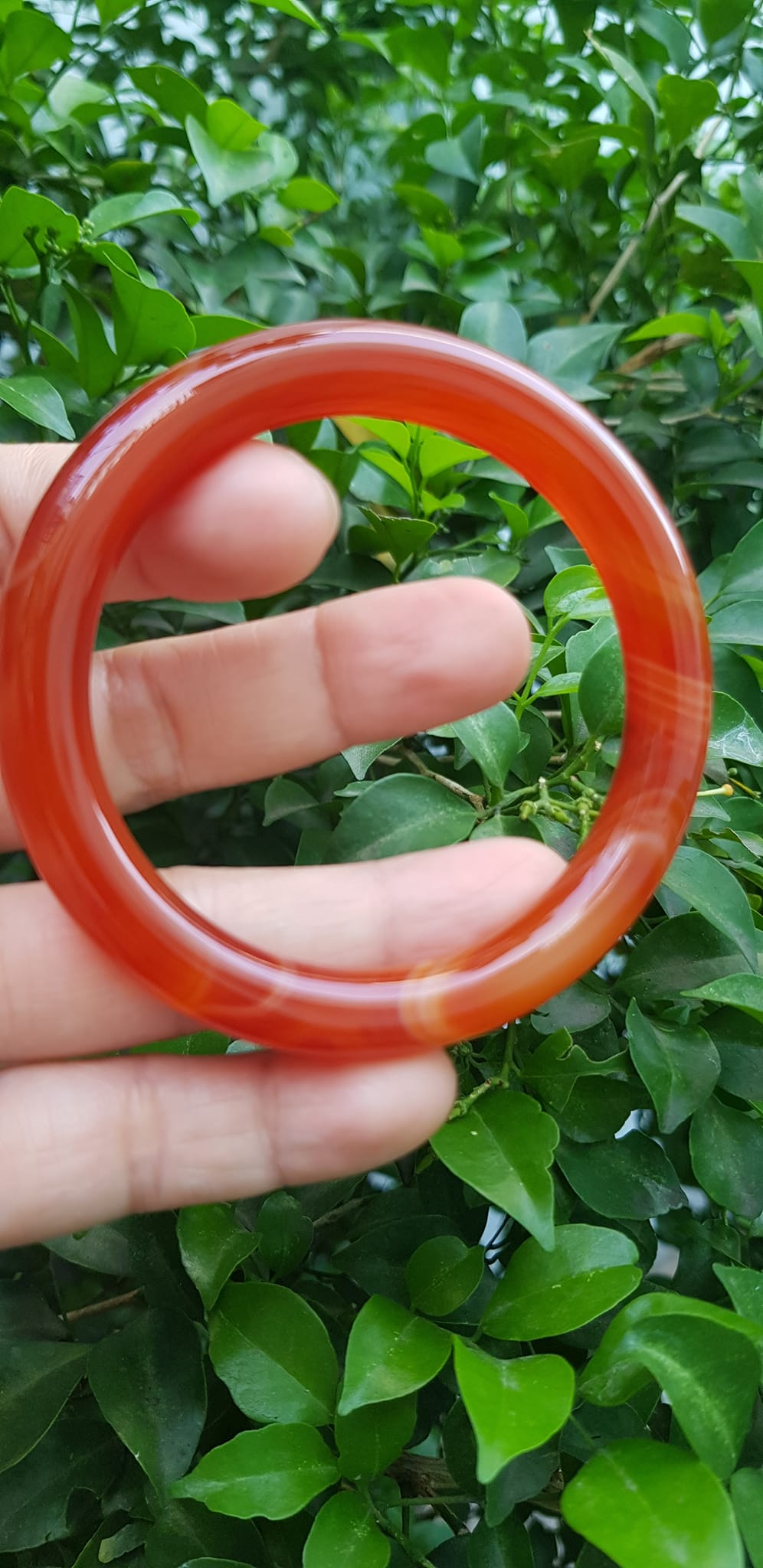 Vòng tay nữ đá mã não đỏ vân đẹp mới Vòng Ni 54mm x cọng 8,5mm Nữ mệnh hỏa mệnh thổ 52kg - 60kg đeo ạ